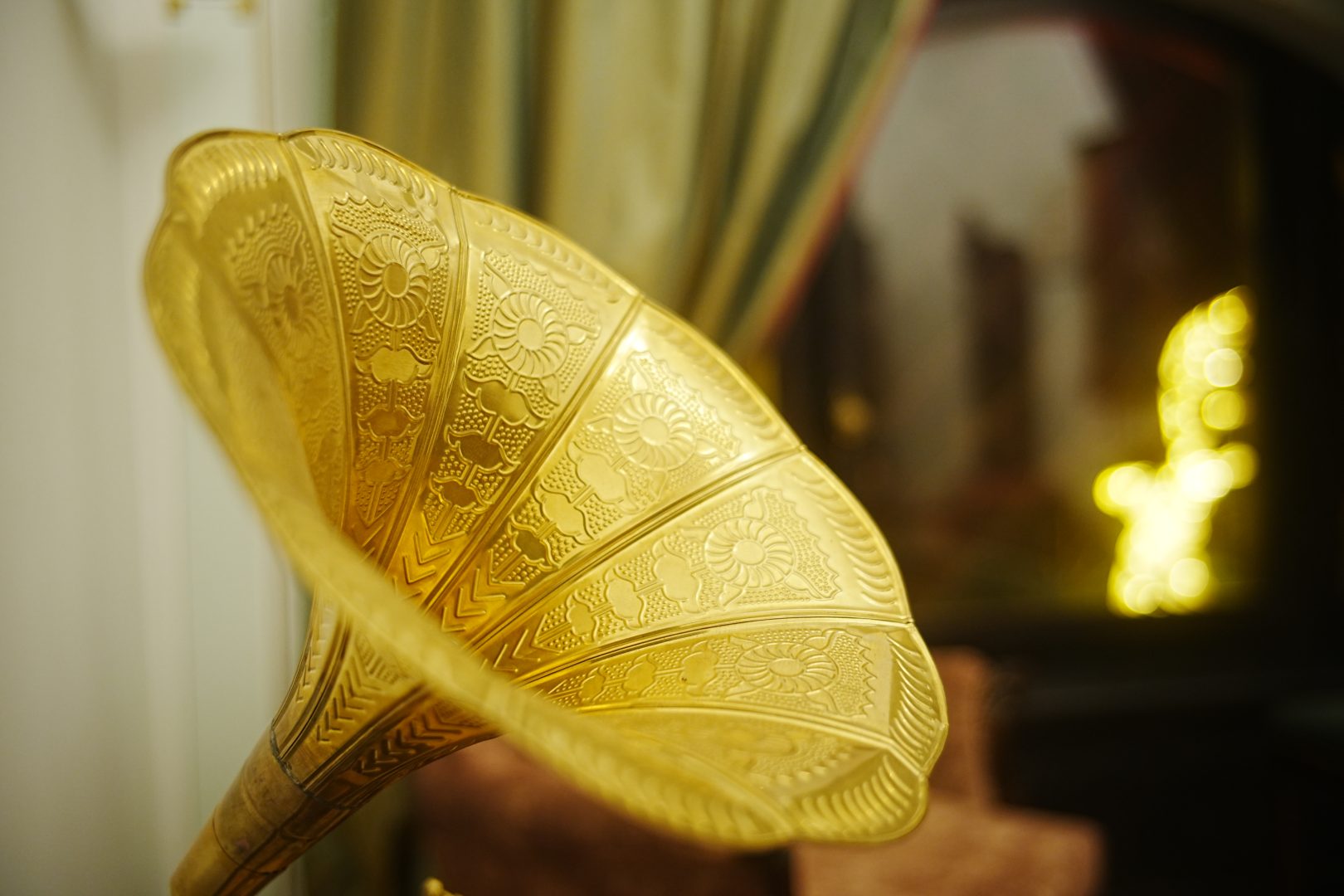 Casa Gheorghe Tătărescu: O istorie arhitecturală și politică gravată în zidurile unei vile interbelice 10 Casa Gheorghe Tătărescu: O istorie arhitecturală și politică gravată în zidurile unei vile interbelice